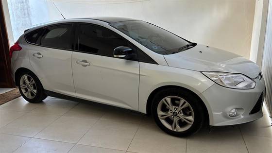 FORD FOCUS 1.6 S 16V FLEX 4P POWERSHIFT
